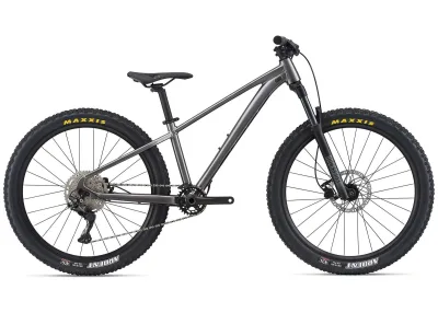 Велосипед 26" Giant STP metallic black (155-170 см)