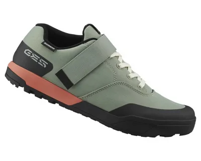 Веловзуття Shimano GE500 зелене, розмір 44