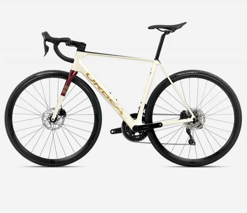 Велосипед 28" Orbea ORCA M30i (2025) white-burgundy gloss/vulcano matt S — 2