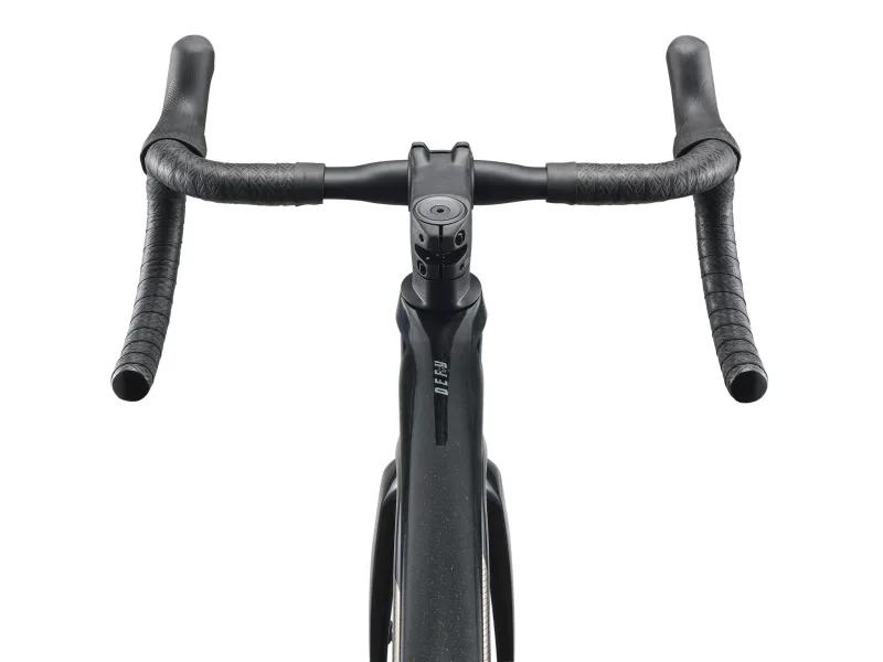 Велосипед 28" GIANT Defy Advanced 2 (2026) рама - ML Abyss Black — 3